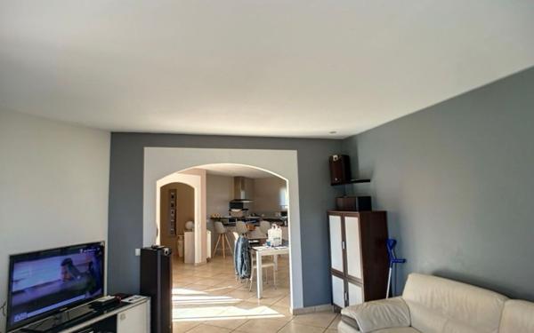 Maison à vendre    5 pièces •  Artiguelouve