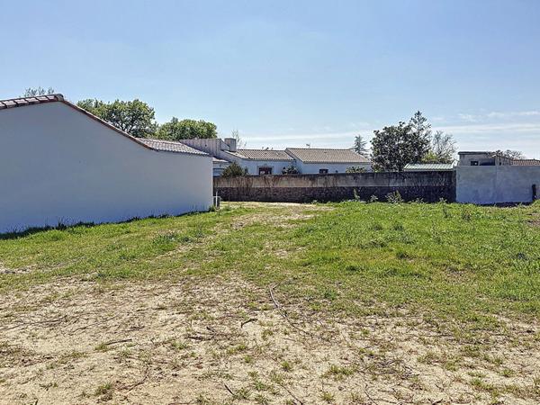 Vente terrain Challans : 103 000 € - AJP Immobilier Challans