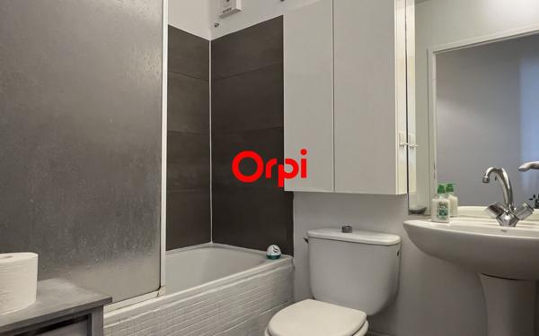 Appartement à vendre    1 pièce • 27,17 m2 Élancourt