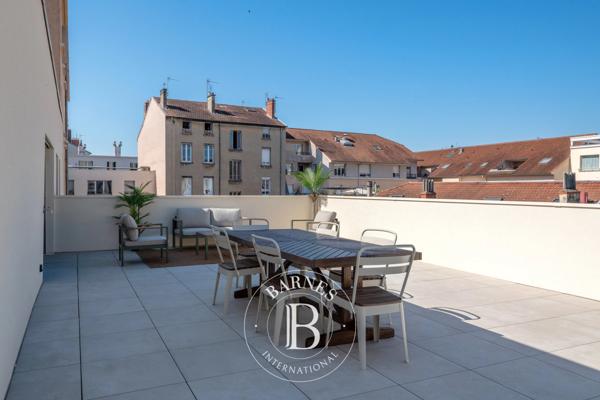 Villeurbanne, Appartement 4 Chambres -  107 m² à vendre