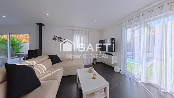 Élégante villa récente, piscine & espace évolutif