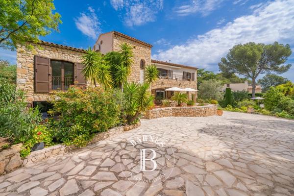 Saint-Raphaël, Villa 4 Chambres -  205 m² à vendre