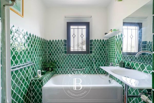 Saint-Raphaël, Villa 4 Chambres -  205 m² à vendre