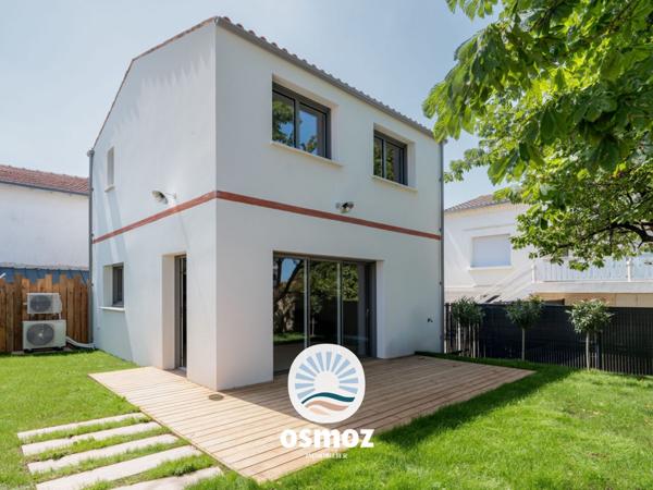 Maison type 3 neuve avec extérieur et stationnement !