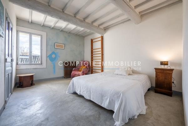 Mas 7 pièce(s) 4 chambre(s) 180 m²