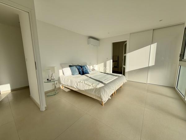 Carqueiranne (83320) VENTE VILLA MODERNE CARQUEIRANNE.