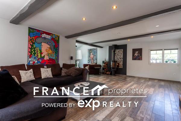Maison 245 m2 - 7 pièces.