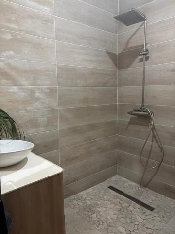 Immobilier Cayenne (97300) – Maison de ville 90m2 – 315 000 €