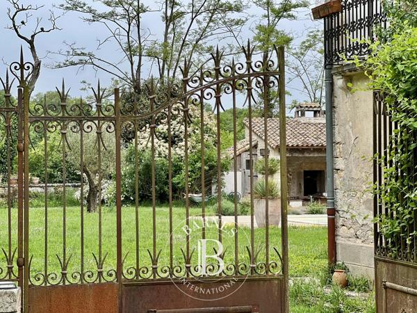 Givry, Maison 6 Chambres -  404 m² à vendre