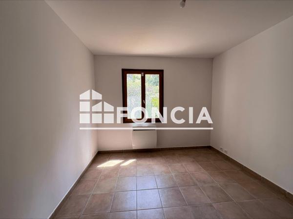 Location Maison 5 pièces 127.3 m² - 267 Quartier du Cros, lotissement le Cros Figanieres 83830