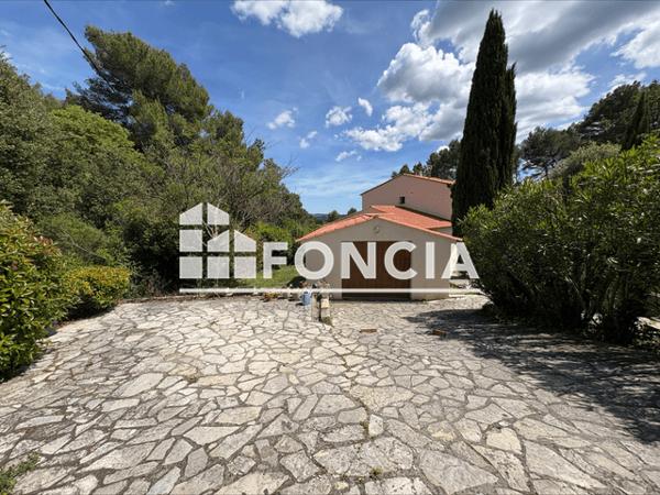 Location Maison 5 pièces 127.3 m² - 267 Quartier du Cros, lotissement le Cros Figanieres 83830