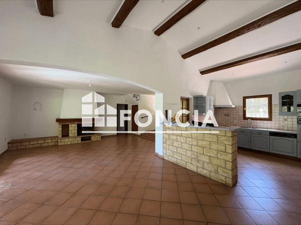 Location Maison 5 pièces 127.3 m² - 267 Quartier du Cros, lotissement le Cros Figanieres 83830