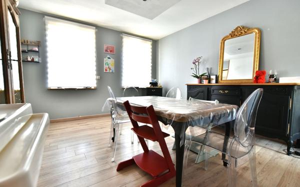 Maison à vendre    4 pièces • 102,40 m2 Abbeville