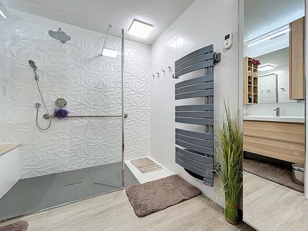 Camaret-Sur-Aigues Maison 99m² Jardin et Garage