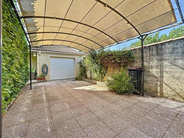 Camaret-Sur-Aigues Maison 99m² Jardin et Garage