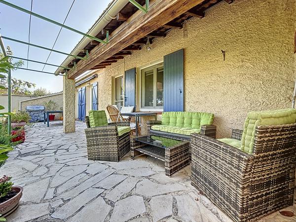 Camaret-Sur-Aigues Maison 99m² Jardin et Garage