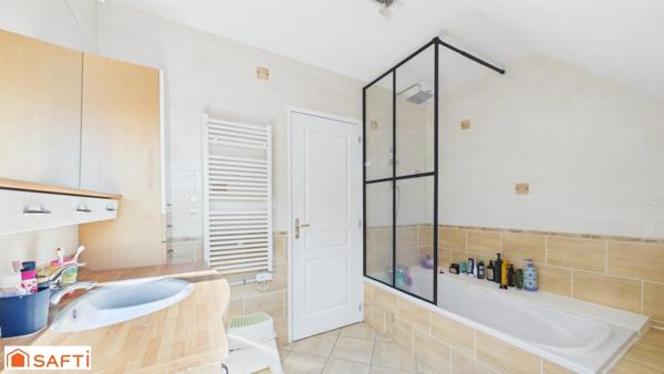 Maison clé en main dans un joli environnement