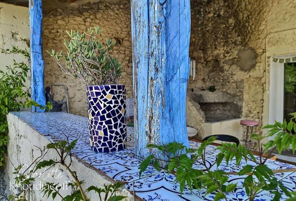 Maison de caractère vue sur les Pyrénées avec studio indépendant