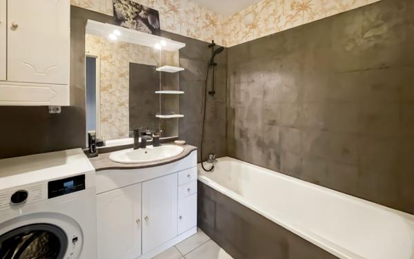 Appartement à louer    3 pièces • 67,47 m2 Blagnac