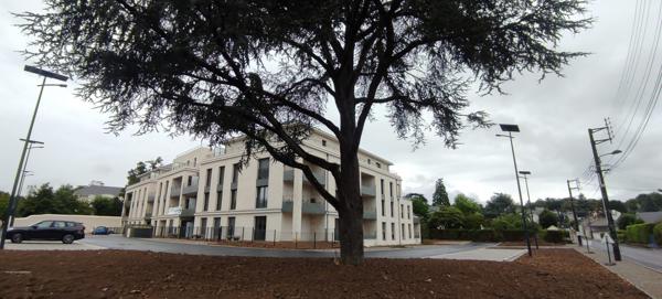 À vendre - T5 et plus, 5 pièces situé à Saint-Cyr-sur-Loire (37540)