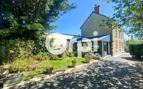 Maison à vendre    7 pièces •  Nueil-sur-Layon