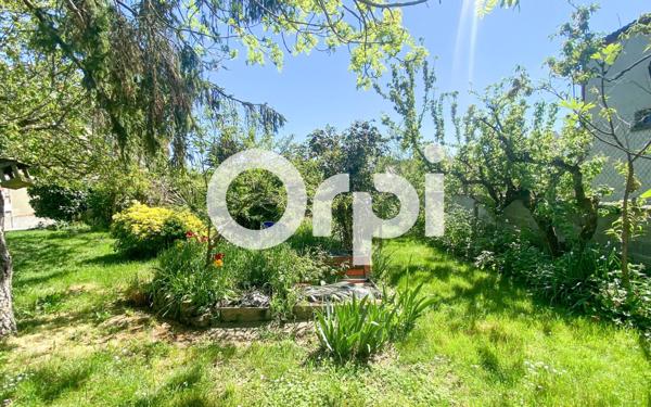 Maison à vendre    7 pièces •  Nueil-sur-Layon