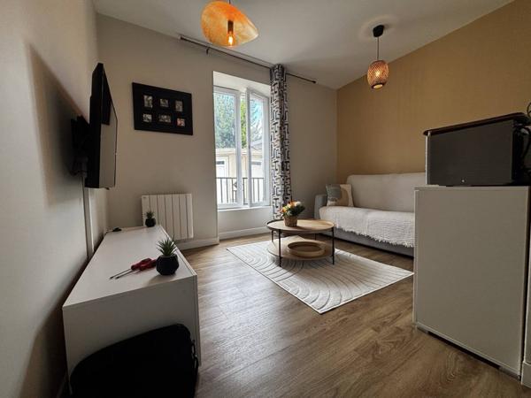 Appartement à louer 1 pièce de 16 m²