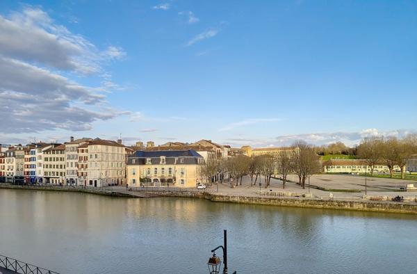 À vendre - T2, 2 pièces situé à Bayonne (64100)