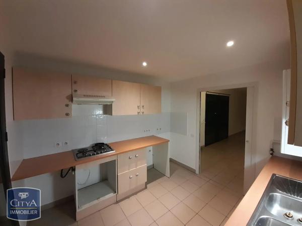 Appartement à louer 4 pièces 103m²