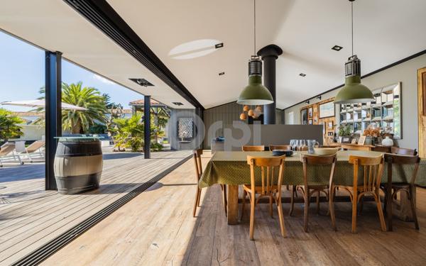 Maison à vendre    6 pièces •  Sainte-Marie-de-Ré