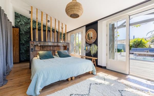 Maison à vendre    6 pièces •  Sainte-Marie-de-Ré