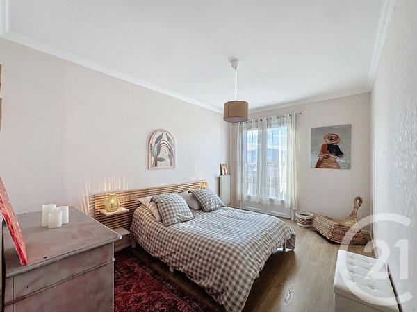 Appartement F4 à vendre  4 pièces - 105 m2 COURNON D AUVERGNE - 63