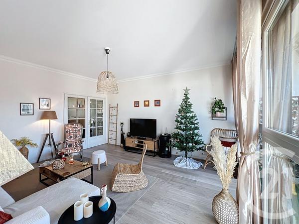 Appartement F4 à vendre  4 pièces - 105 m2 COURNON D AUVERGNE - 63