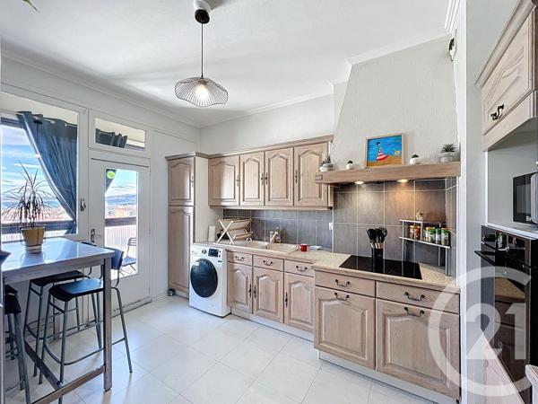 Appartement F4 à vendre  4 pièces - 105 m2 COURNON D AUVERGNE - 63