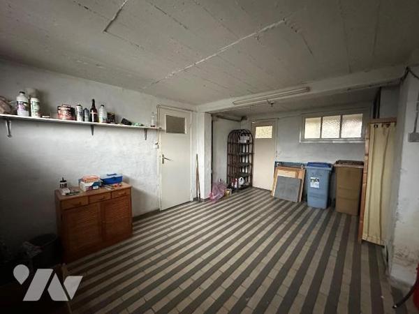 À vendre - Maison mitoyenne de type bel étage de 95.54 m² située à Rosendaël, dans un secteur r...