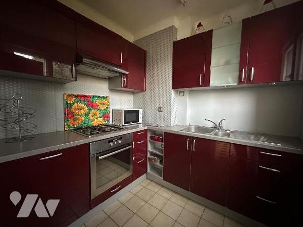 À vendre - Maison mitoyenne de type bel étage de 95.54 m² située à Rosendaël, dans un secteur r...