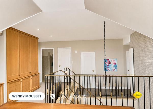 Villa bourgeoise de 285 m² avec immense sous-sol - Aux portes de Vannes - Secteur Saint-Goustan/Golf à Theix-Noyalo