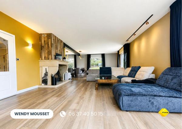 Villa bourgeoise de 285 m² avec immense sous-sol - Aux portes de Vannes - Secteur Saint-Goustan/Golf à Theix-Noyalo