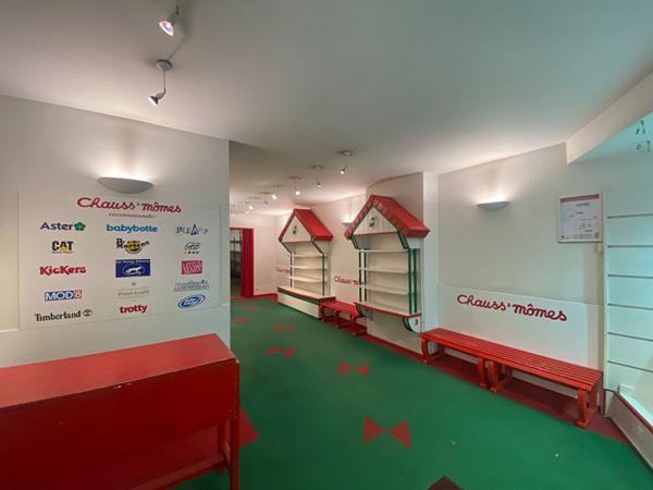 Local commercial 83m2