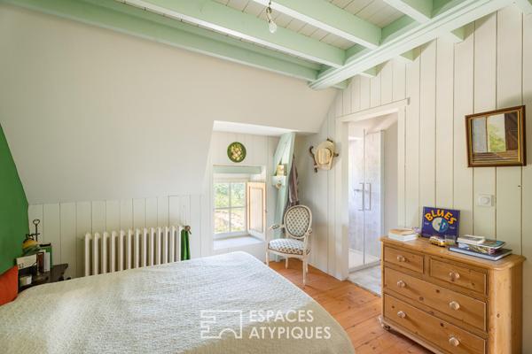 Propriété au charme intemporel avec piscine, étang et dépendance