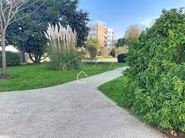 ENGHIEN-LES BAINS APPARTEMENT 4 PIECES AVEC CAVE ET PARKING