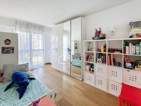 ENGHIEN-LES BAINS APPARTEMENT 4 PIECES AVEC CAVE ET PARKING