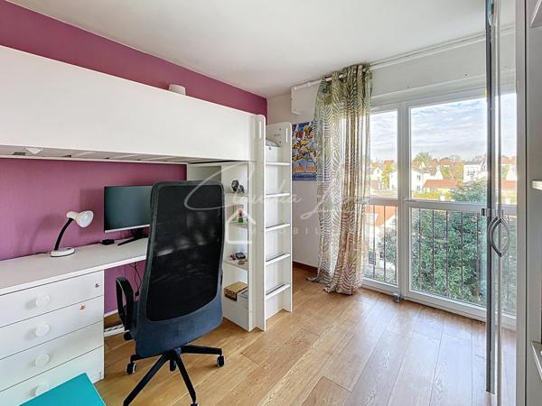 ENGHIEN-LES BAINS APPARTEMENT 4 PIECES AVEC CAVE ET PARKING