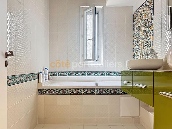 Vente Appartement87 m² - 5 Pièces - SAINT MAUR DES FOSSES (94100)