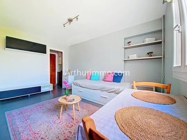 Vente                                                      Appartement
                        
                     1 pièces                      22 m2                     à Limeil-Brévannes