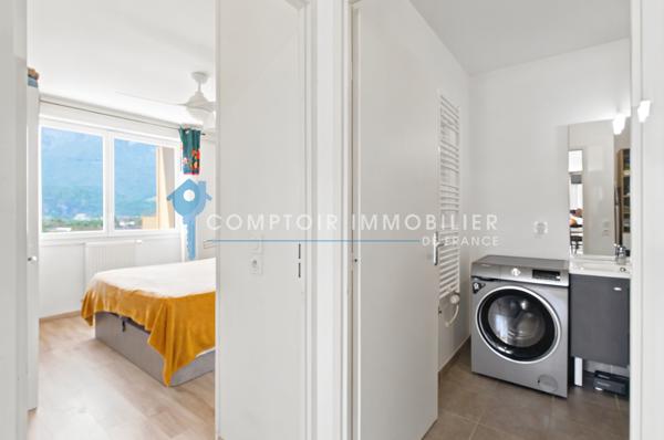 Appartement
                                                                                                                                                                                                                                                                                                                        3 pièce(s)                                                                                                                                                                                                          2 chambre(s)                                                                                                                                                                                                          64  m²