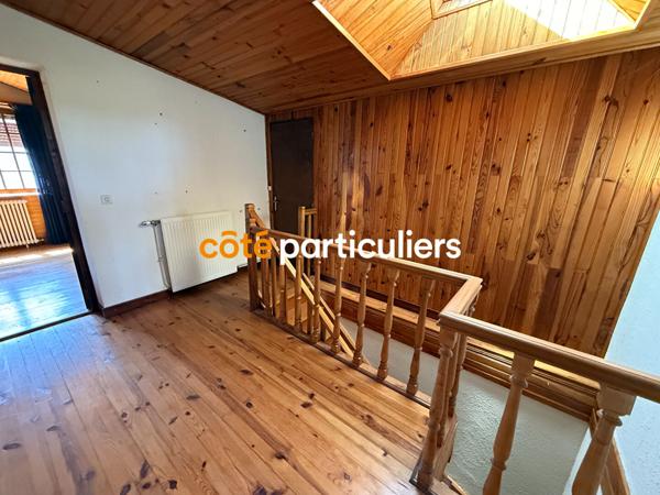 Vente Maison135 m² - 6 Pièces - ORVAL (18200)