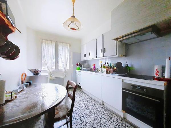 T4 avec garage et balcon sans charges de copro