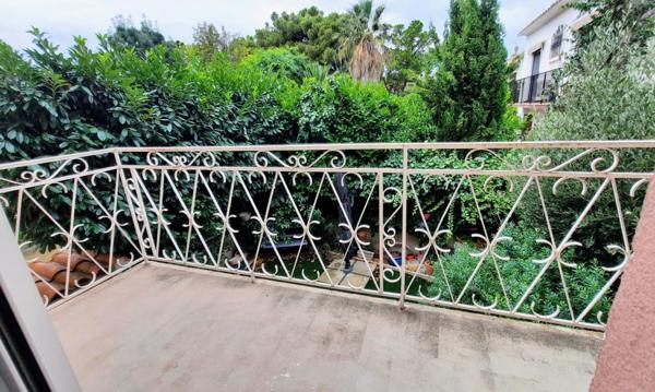 T4 avec garage et balcon sans charges de copro