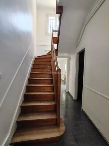 Vente                                                      Maison de ville
                        
                     4 pièces                      95 m2                     à Gournay-en-Bray